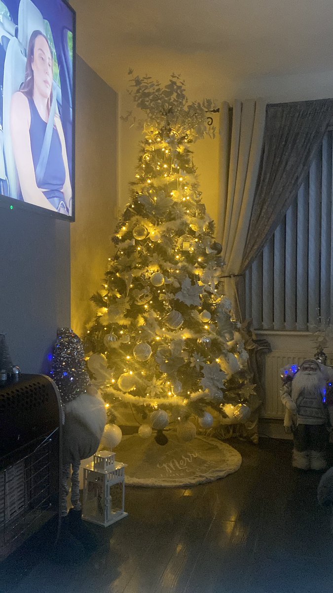 What a beautiful view I absolutely love this time of year