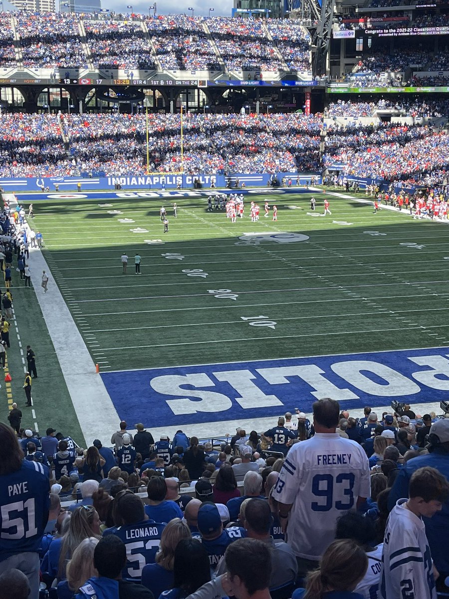 jcoffey95's tweet photo. @SconnieColt 229 row 11 for sure. https://t.co/Ugjlew3cOa