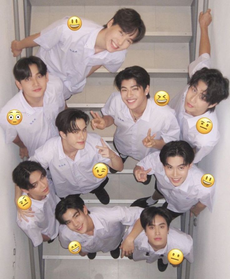 rosas_jolina7's tweet photo. happy one year my school
president!<3
#myschoolpresidenttheseries #happy1yearmyschoolpresident #gemini_nt #fourthig #winynny #satangks #mmarkpkk #ffford #napat_un #ppromxx_ #captainpt #gmmtv https://t.co/Z86W6rxugO