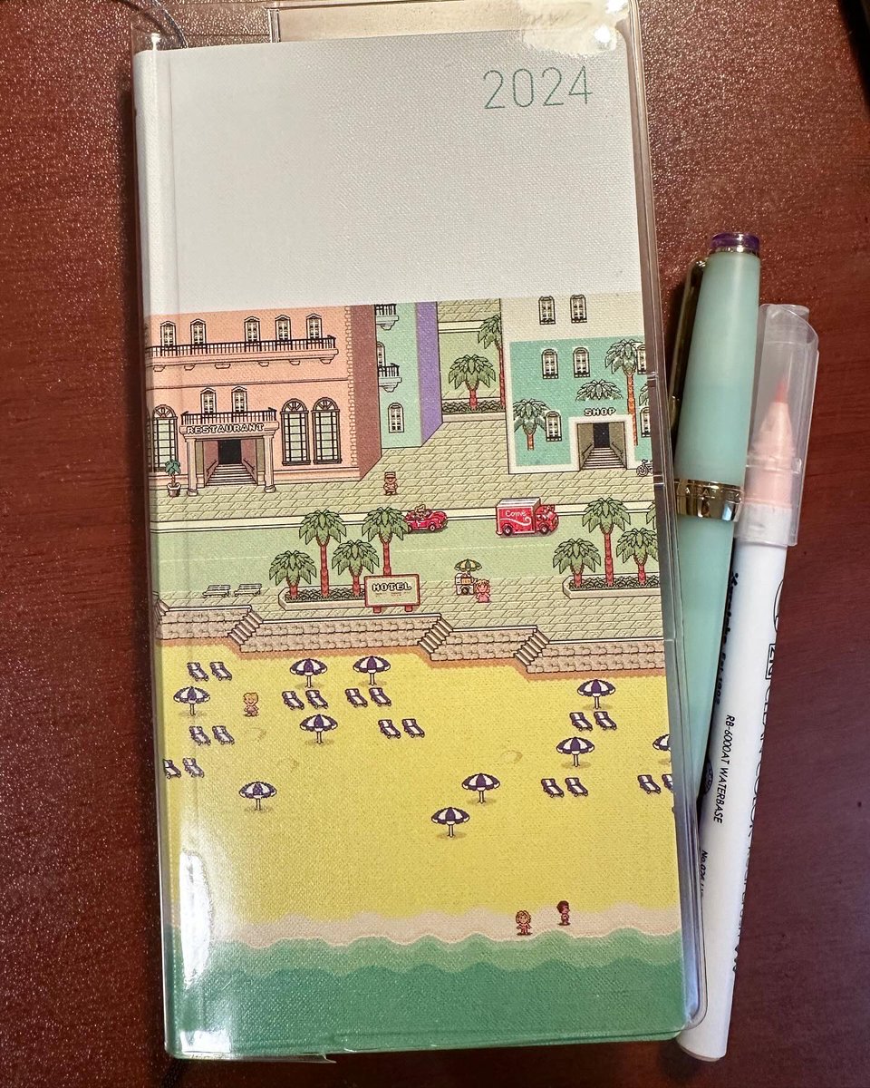 Started new Hobonichi bc it has December 2023 and I cannot wait!!!!!👁️👄👁️✨✨✨✨✨