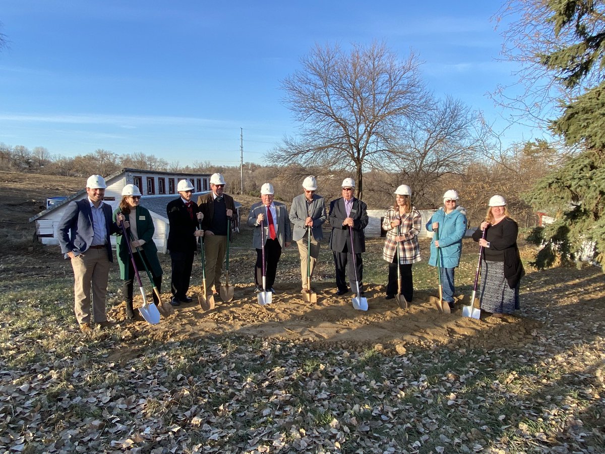 excel_dg's tweet photo. Excel &amp; partners celebrated the groundbreaking of Cardinal Commons I, an affordable senior housing development in Bellevue, NE. The project consists of 18 duplexes (36 units) and a community building and is a direct response to the 2019 floods where Bellevue lost over 200+ homes https://t.co/KATl0msyz2