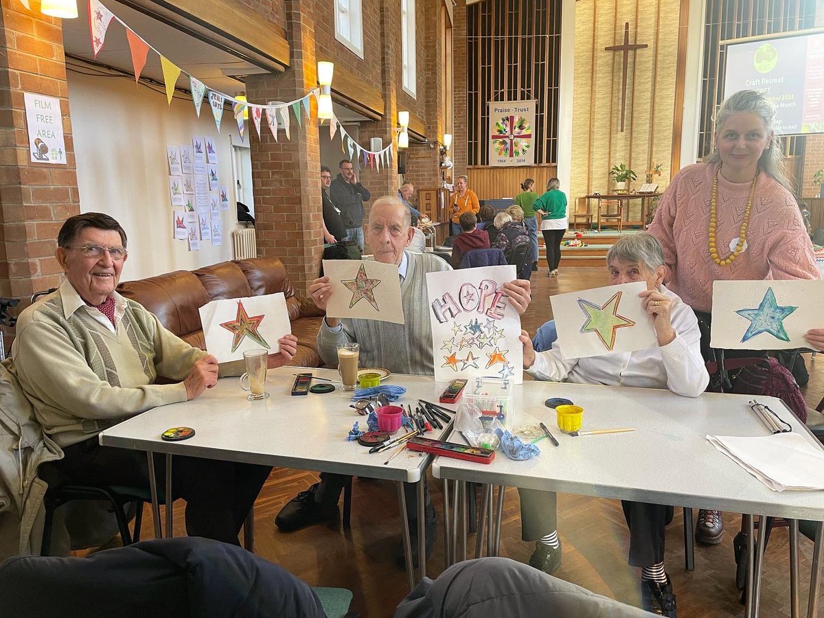 NewVisuality's tweet photo. Cultural Wellbeing with the good folk at Acomb Methodist Church. This week it’s all about Advent
Cartoons and the crackle of Christmas can be very cosy bedfellows.
More soon! Thanks to @cityyorkcouncil for the funding
https://t.co/G0tL0Q9Gyk
#intergenerationalart #art https://t.co/tzdICU7B3b