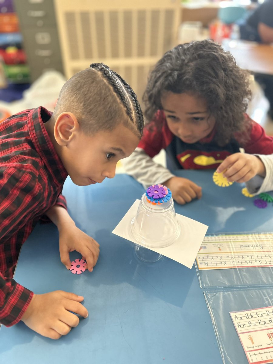 Today in math we played floor is lava in which we had to engineer and create a structure that could save 10 brain flakes from the lava! #STEMeducation <a href="/BrentwoodMESE/">Brentwood Magnet Elementary School of Engineering</a>