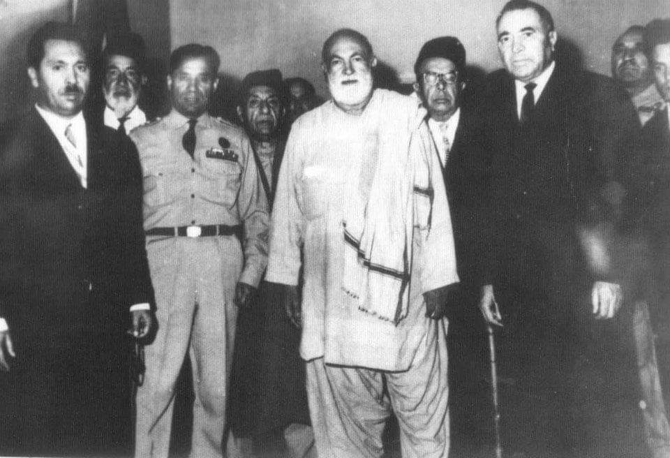 پاکستان کا پہللا سیاسی قیدی خان شہید کو اپ کیسے بول سکتے ہو 
#BeaconOfFreedom