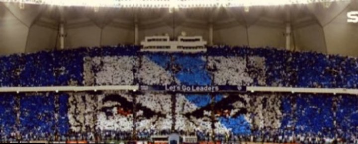 alhackrs's tweet photo. كم تتوقعون ينتهي الشوط الاول؟ #الهلال_النصر https://t.co/VTVx2uE0Os