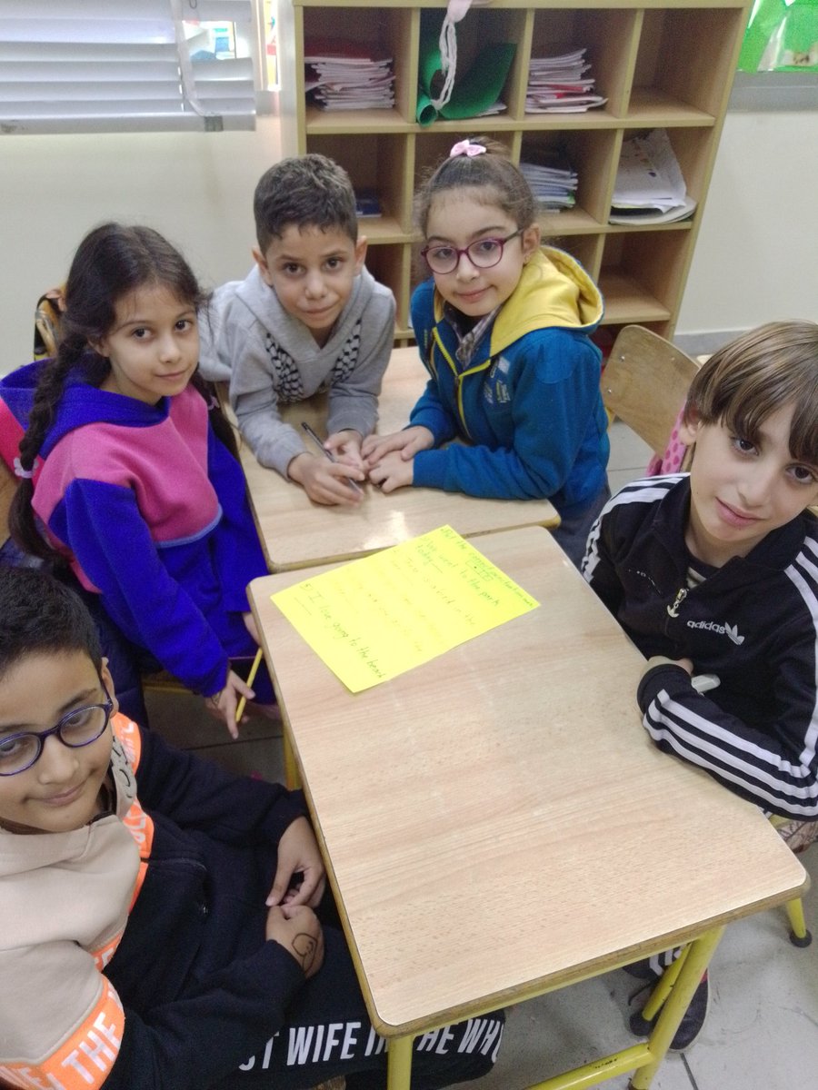 DoaaD17's tweet photo. Unity is strength. . . when there is teamwork and collaboration, wonderful things can be achieved. - Mattie Stepanek
Grade 2 learners reviewed statements and questions through  challenging group work activities. @NouraYehia9 @soha_nj @makdawhaschool https://t.co/kFreGFzASy