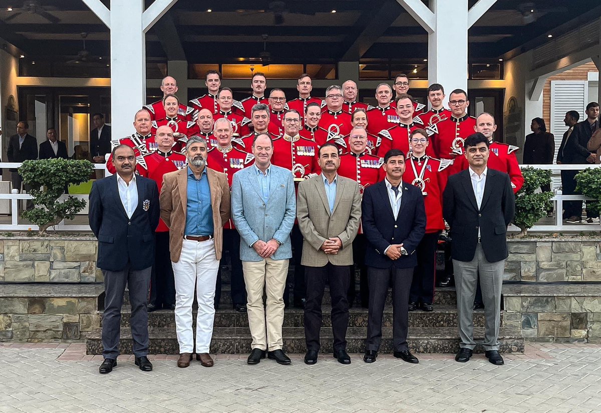 British Army Band Sandhurst tweet media