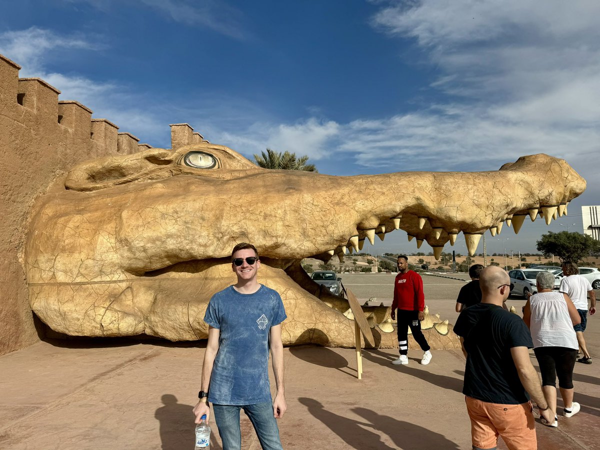 Very much enjoying Morocco! The Crocopark has been the highlight so far, here’s a picture of me standing like a tourist by the entrance 😁