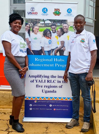 BwanikaCharles's tweet photo. Somewhere in Apac, Uganda 🇺🇬

Gig: #YALI16DaysOfActivism 
Theme: #EndGBV #NoExcuse

Lead: @YALIRLCAlumniUg 

Partners: @GivingChildren @MccMunnange
@YALIRLCEA @GirlsTaasa
@tezapcug
Starring: @jamixcharity @Fmairah1 @hope_katushabe @joanmugaba @KevinBlessing13 @ChantalA_ug https://t.co/f4vQ2tpuj0