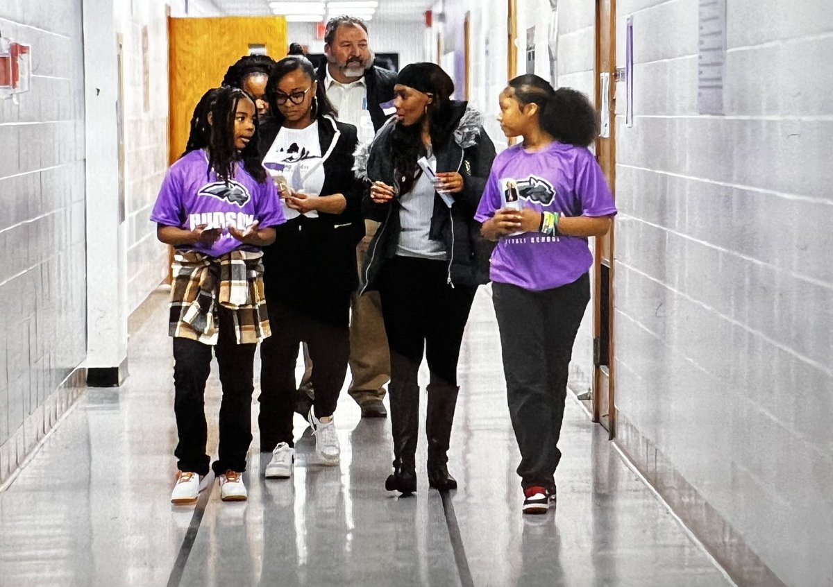 Hudson Middle tweet media