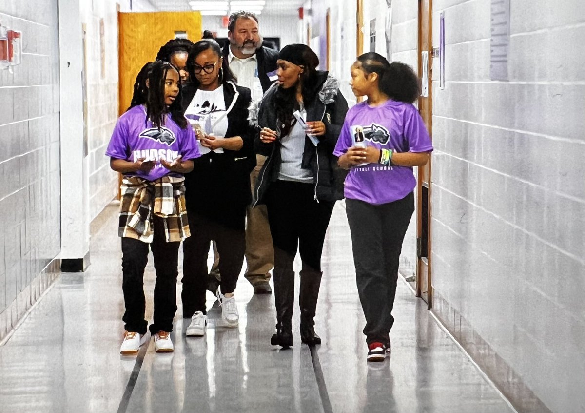 Hudson Middle Explore tweet media