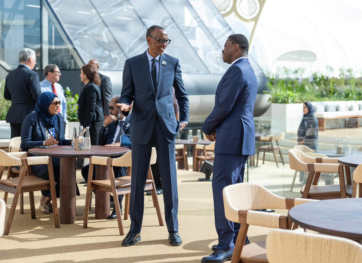 UrugwiroVillage's tweet photo. On the sidelines of #COP28, President Kagame exchanged with various leaders including UK Prime Minister Rishi Sunak @RishiSunak, President of Togo Faure Gnassingbé, Gabon’s Transitional President General Brice Oligui Nguema, and President of the European Council Charles Michel @CharlesMichel