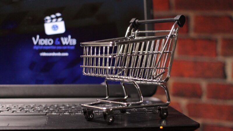 VideoAndWeb's tweet image. From emotional drama to bold and edgy designs. In this blog we talk about how to find your unique brand style and take your marketing game to the next level! #campaignstyle #smallbusiness #videoandweb vidweb.uk/campaignstyle