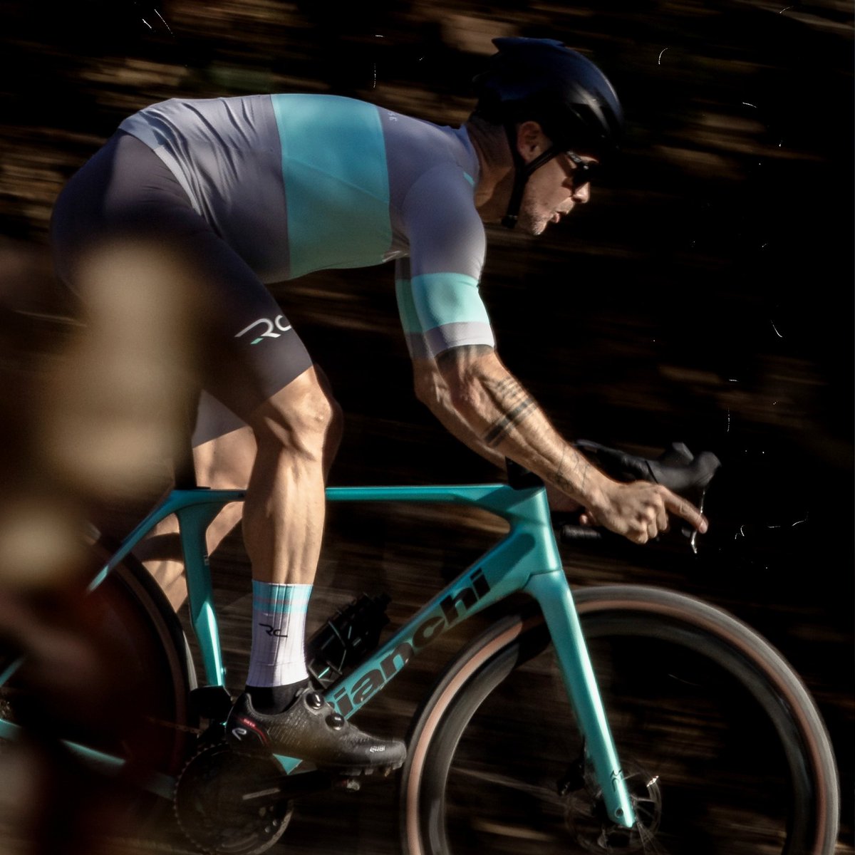 BianchiOfficial's tweet photo. Streamlined frame design, cohesive system approach. Confident handling and race-winning clearance. The Impulso RC delivers on performance.
👉 https://t.co/OXEUFoSLDo
#Bianchi #RideBianchi #GravelFaster #ImpulsoRC #BianchiImpulsoRC #RepartoCorse #BianchiRepartoCorse https://t.co/vowbS6jpCW