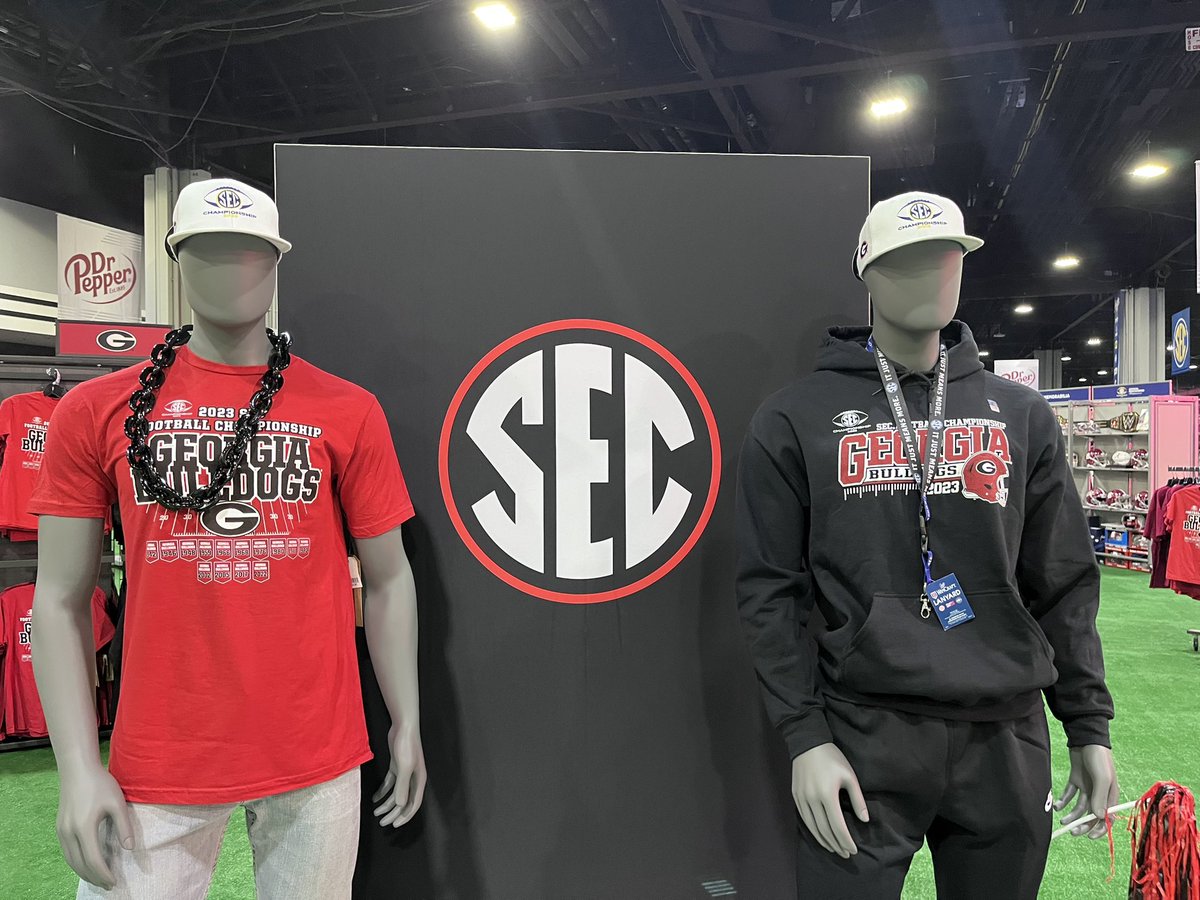 BassinDawg's tweet photo. #Dawgs SEC Championship Merch.
Spend ALL your money!
π―πΆππ #GoDawgs #SECFanfare https://t.co/MK3ypKMhxs