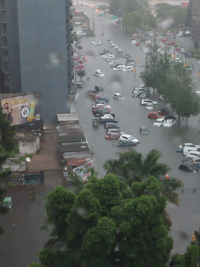 No hay ninguna duda, lo que precisa La Montevideo es un bicisenda.