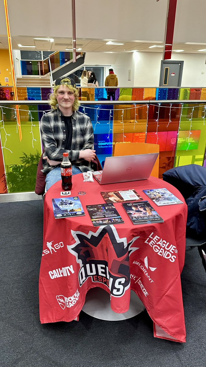 At the Computer Science Building tonight for Computing at Queen’s 💻

Drop by to find out more about esports at QUB 👾🎮