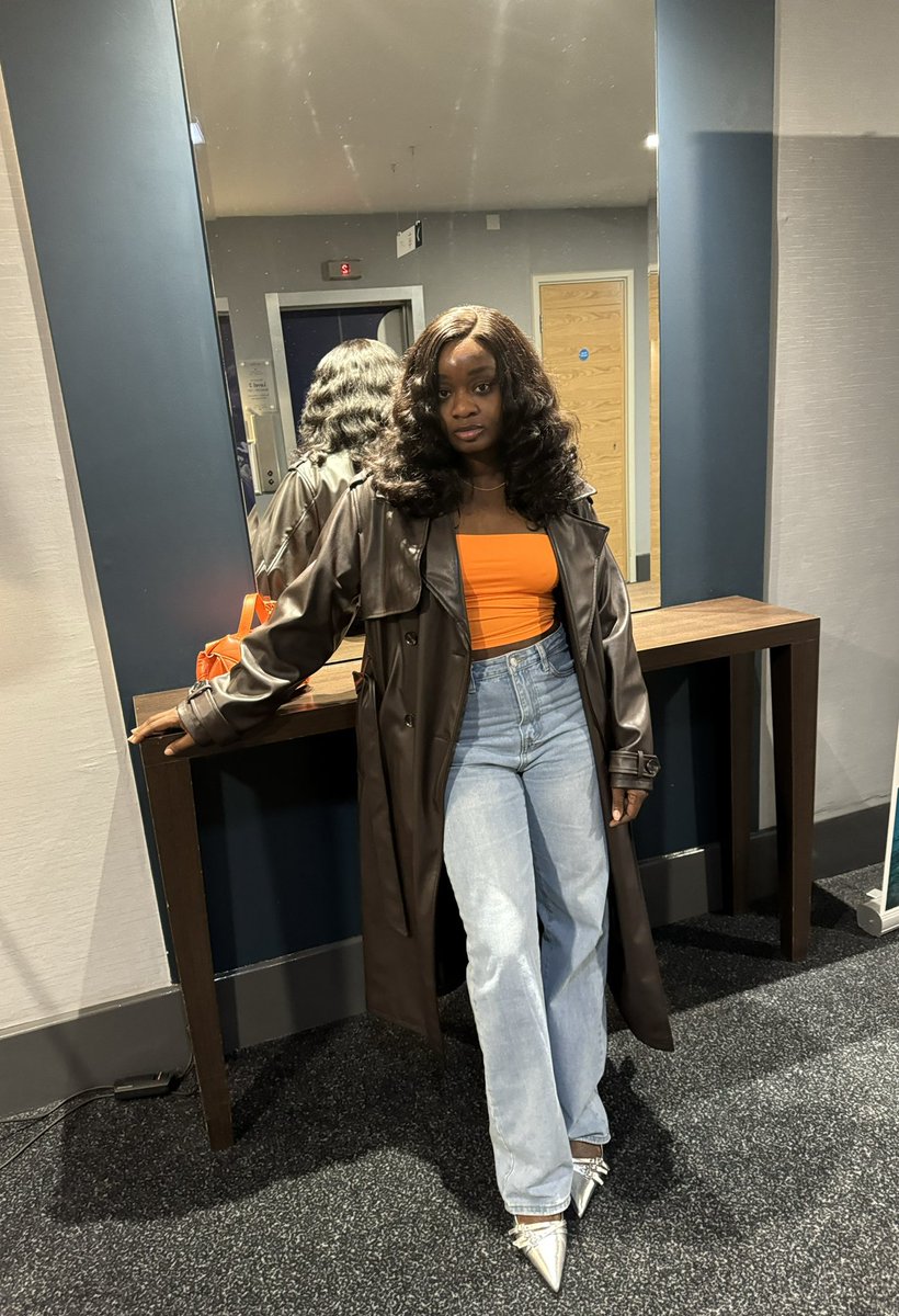 reetarhbrown's tweet photo. This generations thirty-year olds 🥺🖤 https://t.co/bZJQOKJTOi