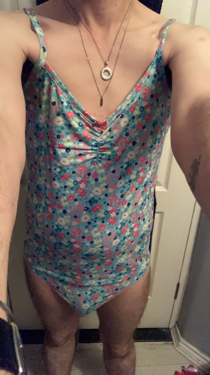 GarynEnby's tweet photo. New order from @XDressLingerie has arrived #camisole #picotpanty #gardenset https://t.co/Wz9QBYstfO
