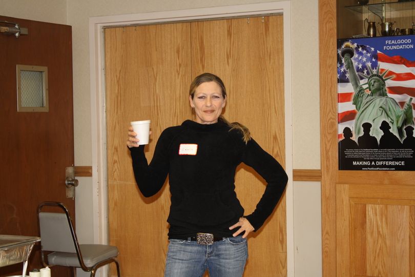 TheJohnFeal9117's tweet photo. Friends - Most of you know I use humor to hide/block my mental & physical pain. We had some laughs today, but 9 years ago today cancer took my sister Laura at 53 years old. She was my fav sister! Say hello to Mommy for me. Hope you are both proud. I am trying. #AloneTimeNeeded https://t.co/ENDjOuDTaM