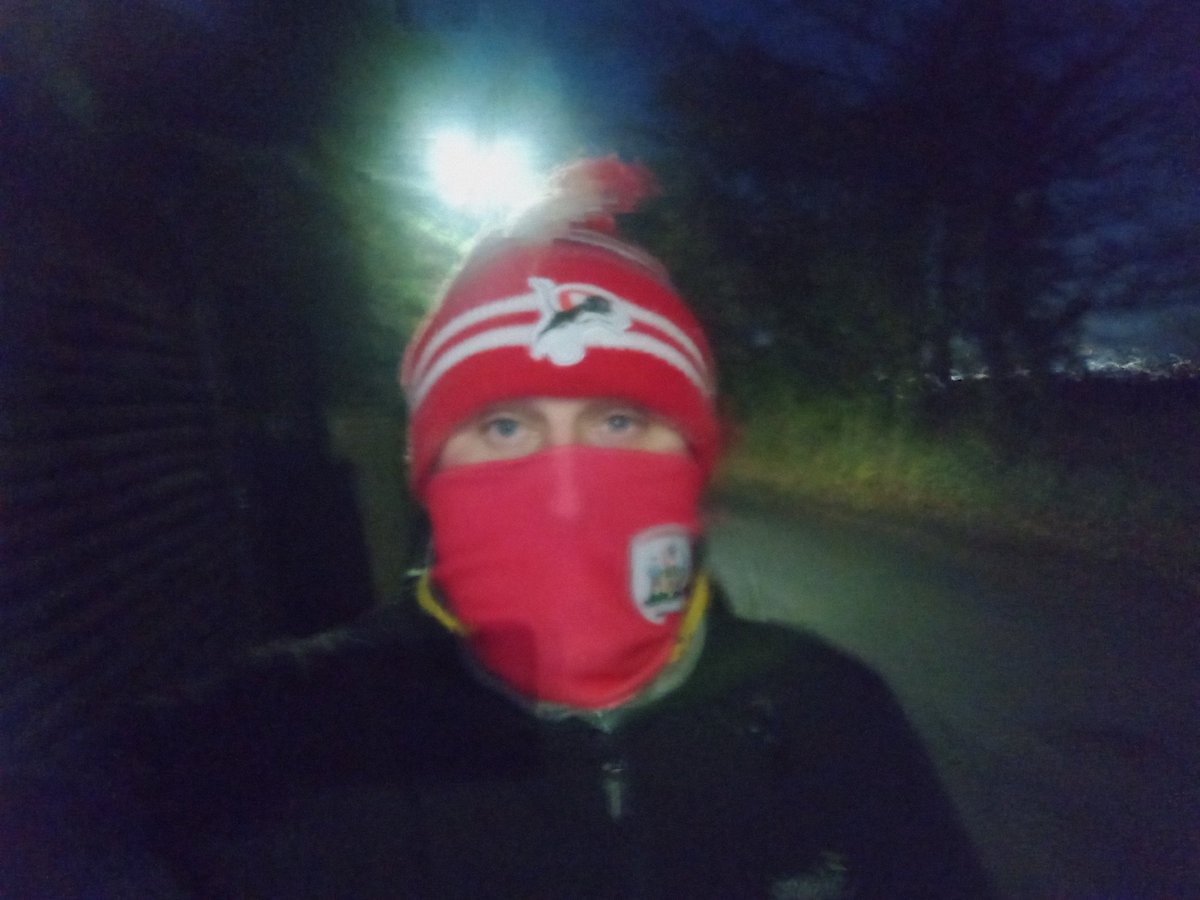 Fatbobtarn's tweet photo. 14th July I went over to Manchester to watch spunge, had a little 3 mile walk and felt rubbish. On my return I weighed in at 290lbs - 20st.9. Kick start the walking and today's weigh in was 249:2lbs - 17st11. Today's soundtrack chub burners @Reverend_Makers  #walkinsbrilliant https://t.co/Podlma2zUD