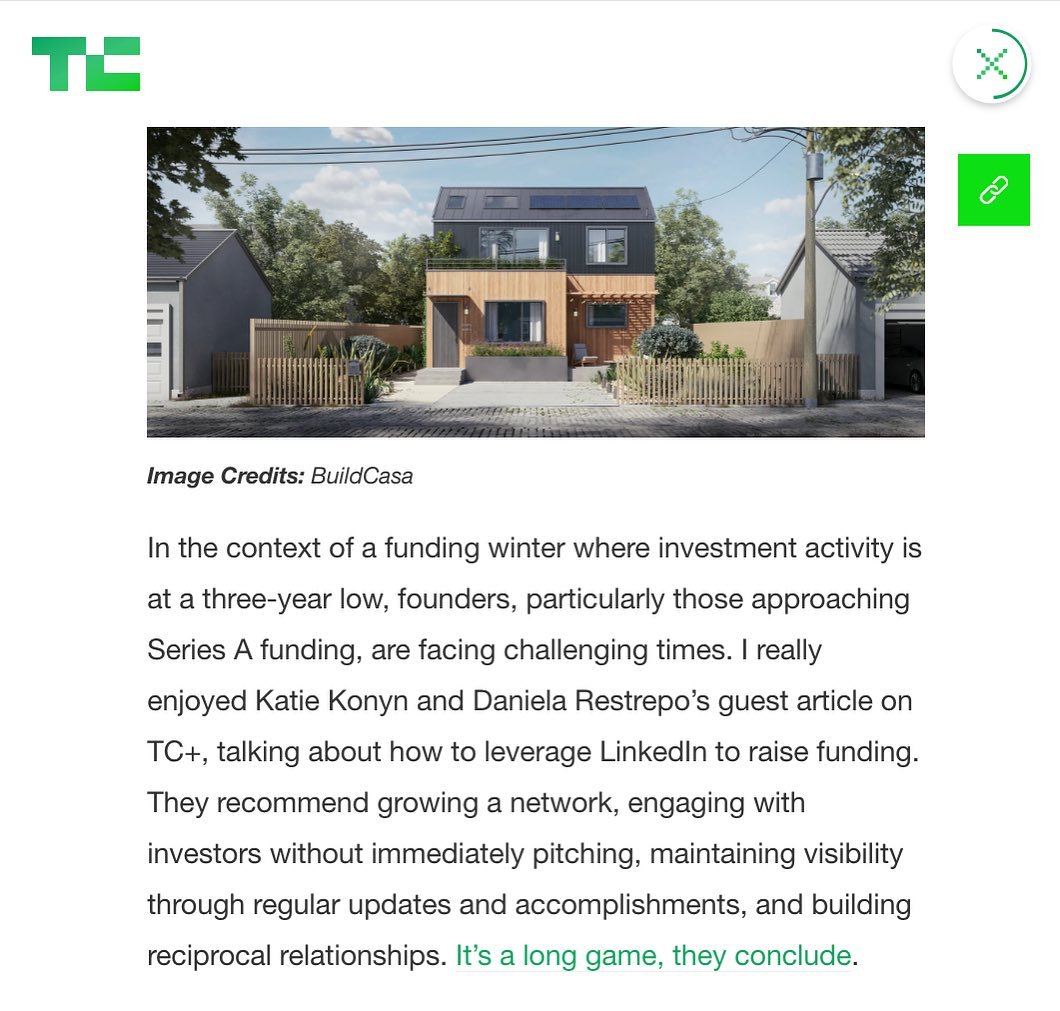 PublicizePR tweet media