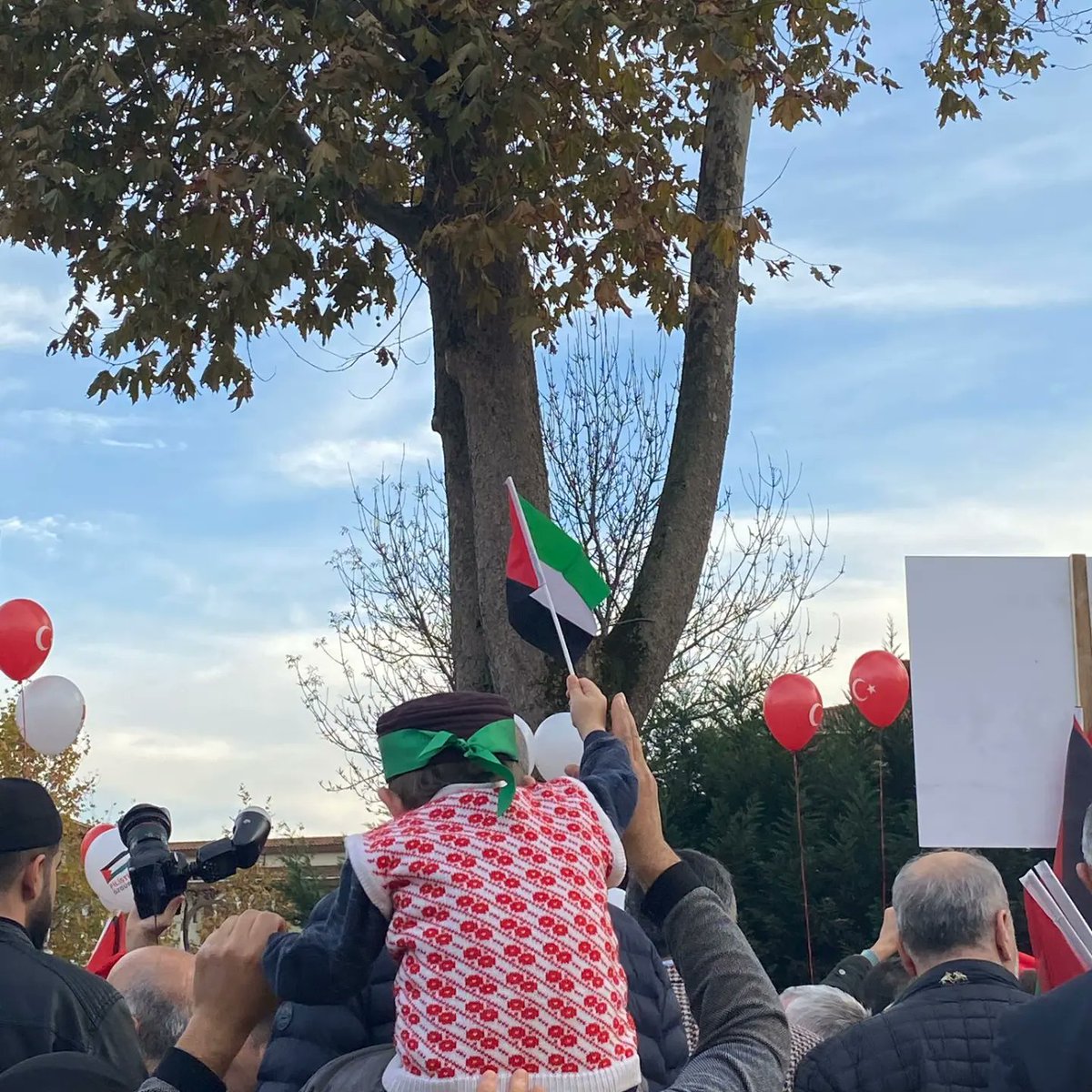 aysegulozeer's tweet photo. #sakarya 🇵🇸 https://t.co/08zvW9ZyD4