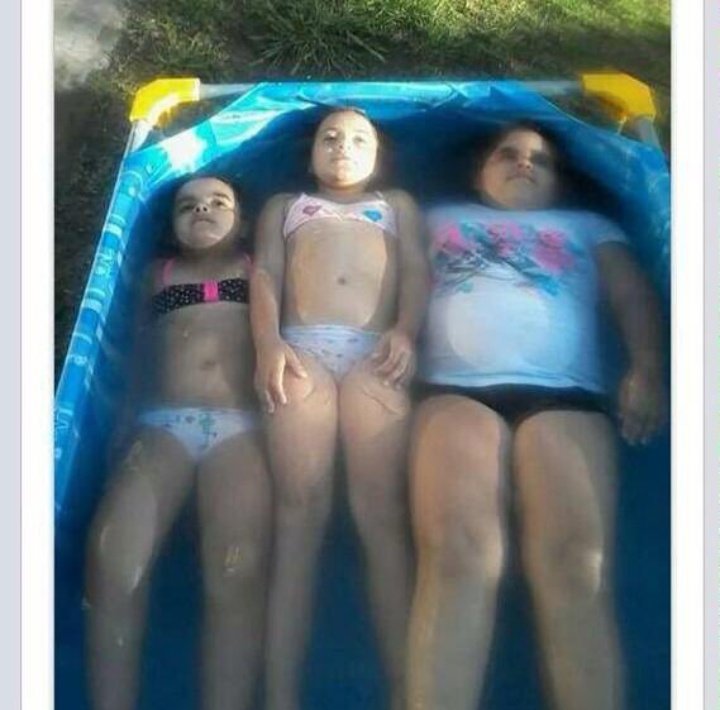 lovelovlovesex's tweet photo. q calor de rre mierda está como para estar así https://t.co/oNciL08BP9