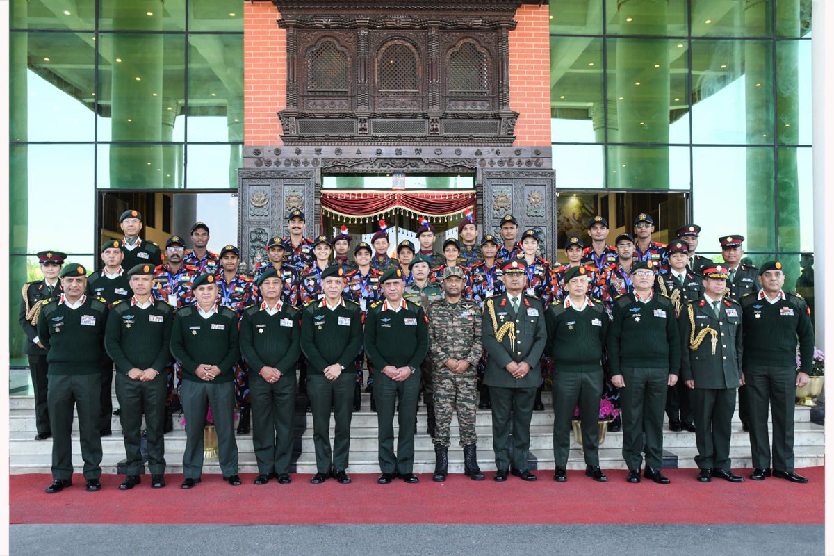 3gujbnccva83014's tweet photo. A Delightful Occasion๐
NCC Dte Gujarat SUO Suryabhan Singh(3 Guj Bn NCC, Vadodara)with General Prabhu Ram Sharma, COAS Nepal during Youth Exchange Programme.
#HQ_DG_NCC #NCC_Dte_Gujarat #DefencePRO_Guj #CMOGuj #GovernorofGuj #2Baroda
#1GujAirNCC #3BnNCC #Dee33200909 @1gctrncc https://t.co/RnbgaeHQ7Z