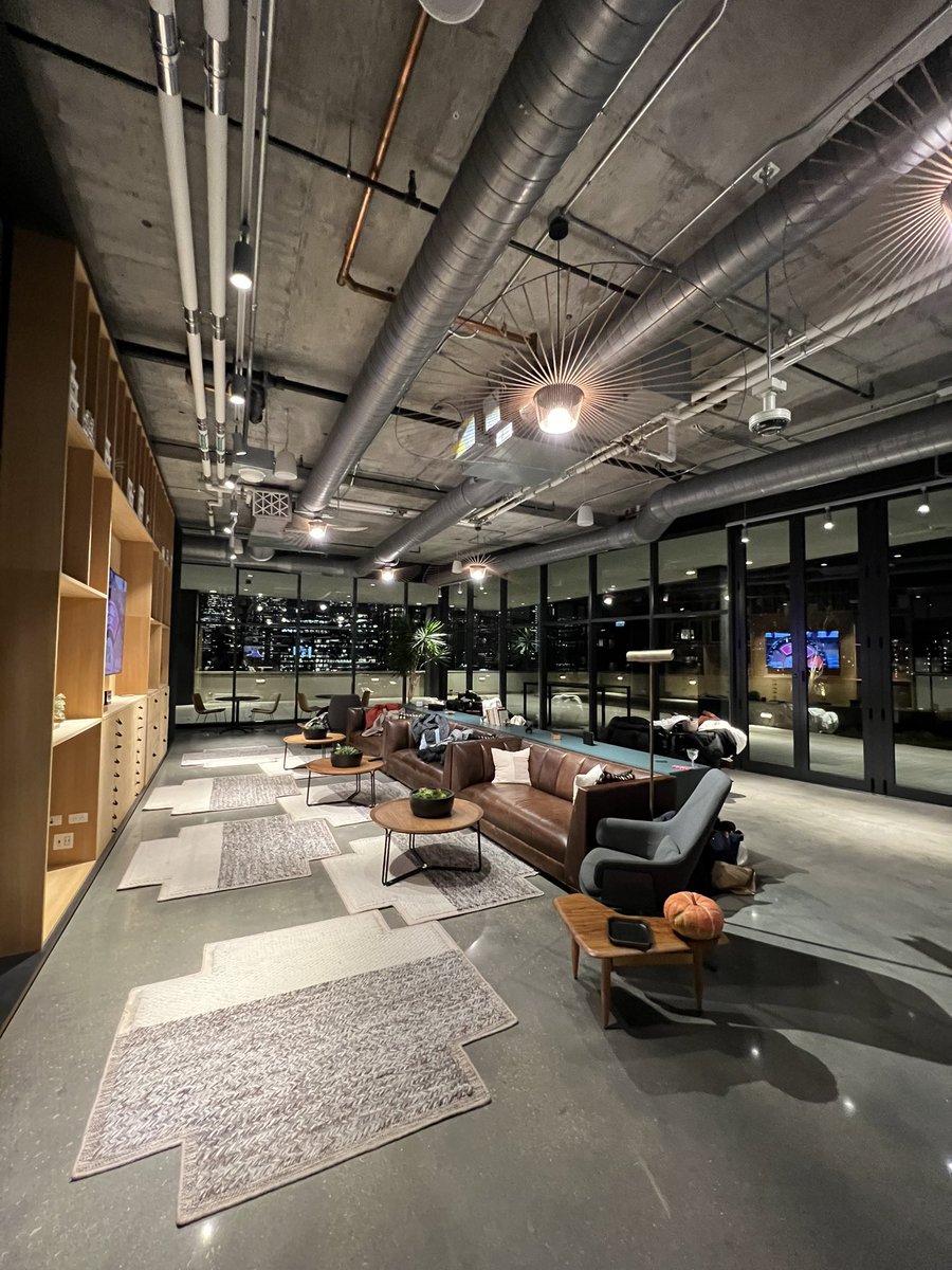 UChicago Volleyball tweet media