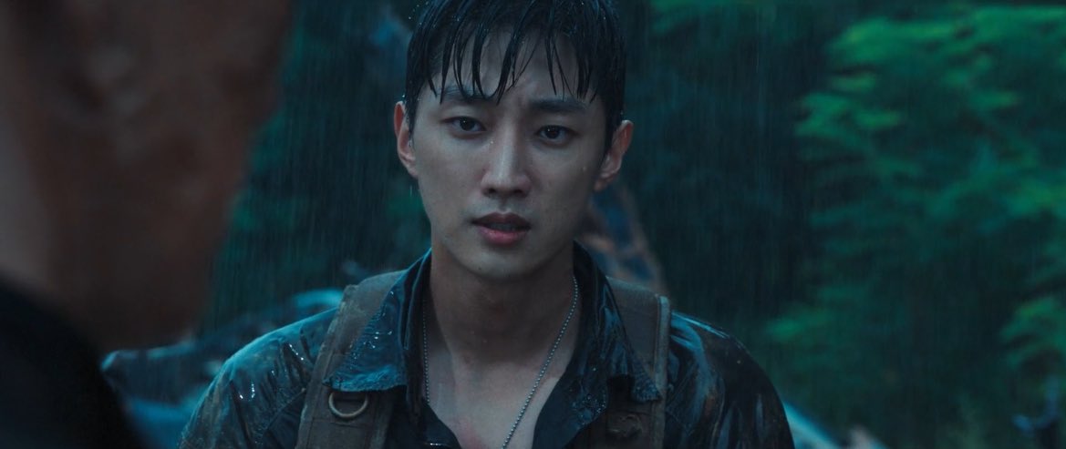 ljscentric's tweet photo. jung jinyoung as park chanyoung in #SweetHome2 
스위트홈2 (2023) — a scene stealer https://t.co/vFetFnwvSZ