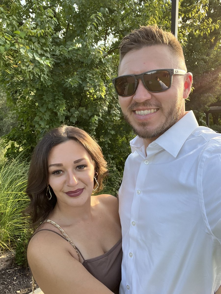 CmLatham18's tweet photo. Happy Birthday my beautiful @AbigailRice17 I would say your age but that would just be wrong of me 😂😘😘 I love you tons https://t.co/TmsPHzaRTu