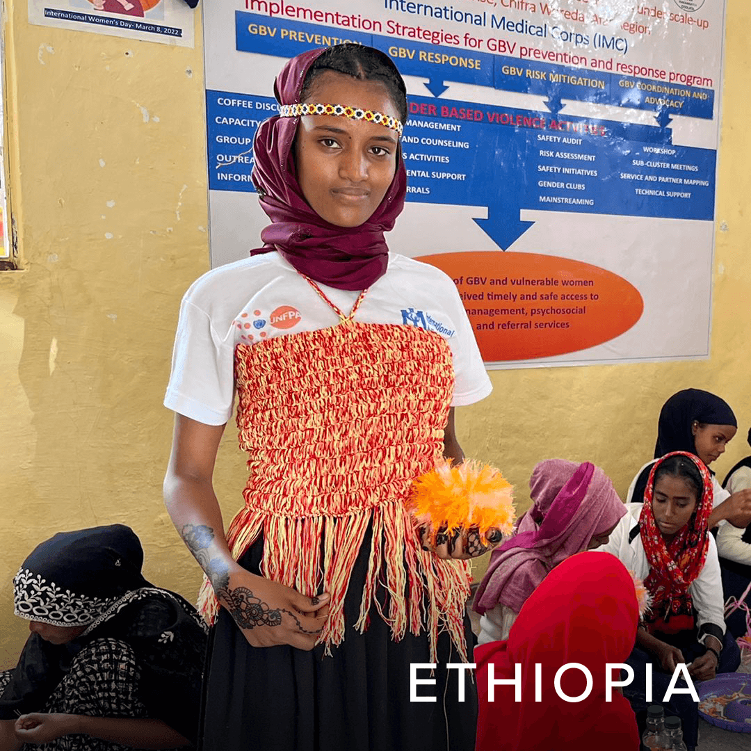 IMC_Worldwide's tweet image. We have programs to support women and girls worldwide. 

One of our key programming approaches is the organization of women&apos;s and girls&apos; safe spaces (#WGSS). WGSS enable women and girls to gather and rebuild support networks.

Take a look at some of our WGSS around the world.