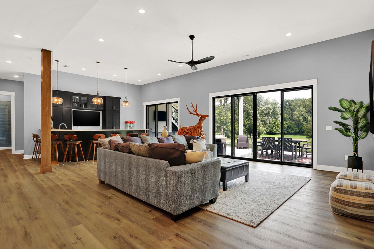 CarringtonIndy's tweet photo. Embarking on your dream home journey can feel overwhelming, but fear not! 🌟 Our team's got your back, beginning with The Idea Session - where possibilities take shape. Schedule yours now: https://t.co/tl5B7u6ccC and let's bring your vision to life! 🏡✨ https://t.co/Hd27CWcNRH