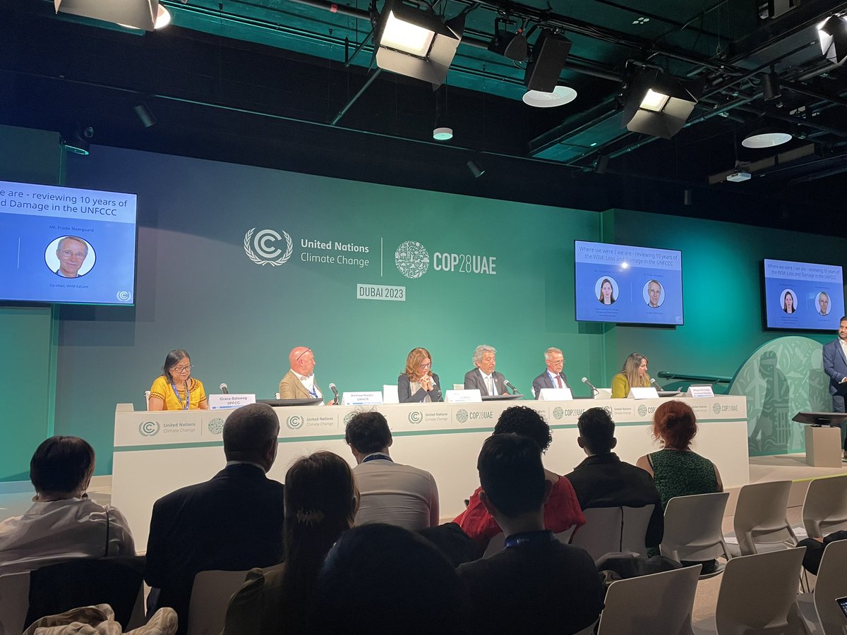 AlvinChandra83's tweet photo. A perfect setting for 10yrs of #WIMExcom on #LossAndDamage with the new fund being operationalized. #UNEP partnership remains strong under the new arrangements to strengthen #climate response. #UNFCCC #UNEP https://t.co/C8fqI6XlHt