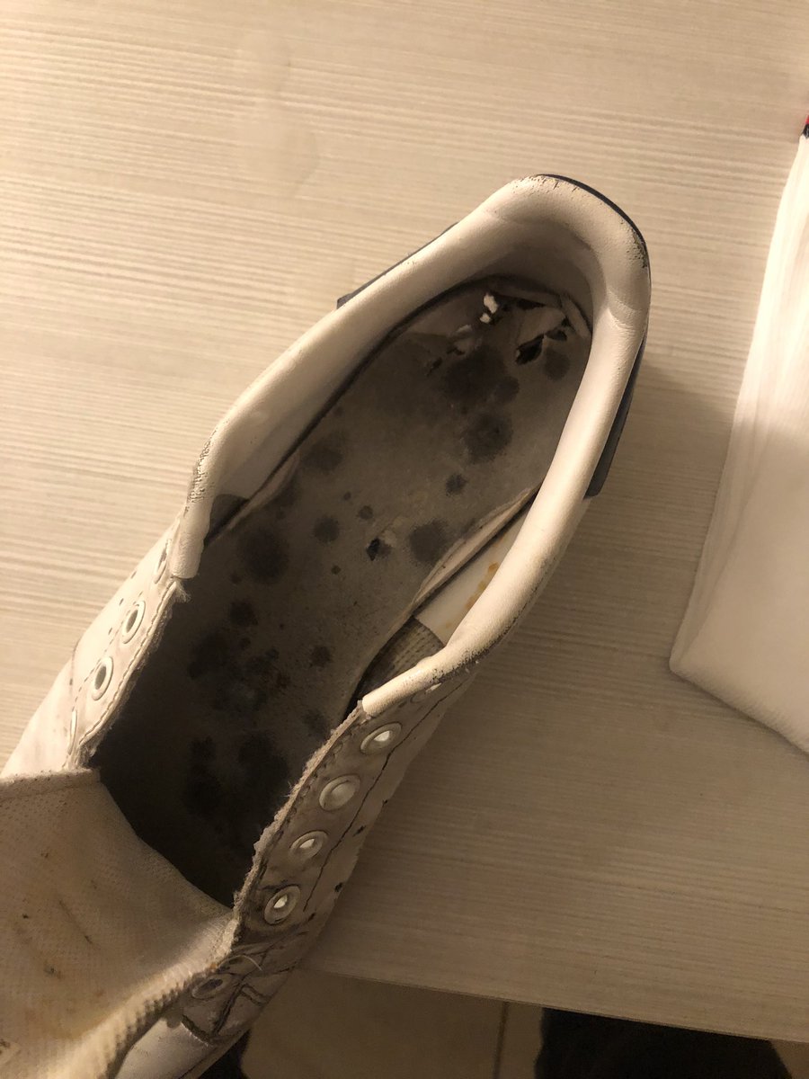 piedidom's tweet photo. Chi le vince? Te le invio 
Sorteggio tra i primi 10 che mi scrivono in privato. Prezzo con RT GAME  
Avanti #FindomGod #findomslave #findomita #masterfeet #fetish https://t.co/A3Fi7Dldnf