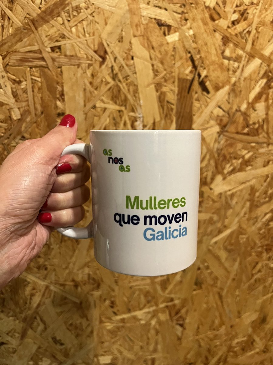 MaruxaQuiroga's tweet image. Gracias a @StartupGalicia y @nosday por invitarme como ponente Referente. Un acto  súper emotivo!