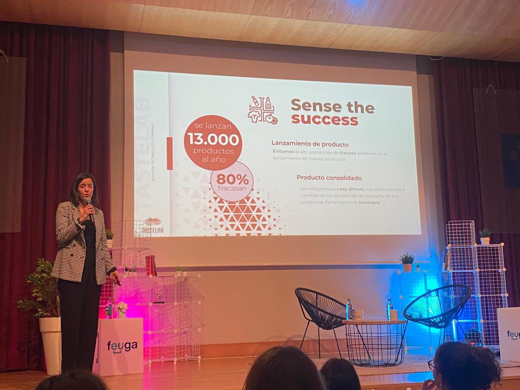 MaruxaQuiroga's tweet image. Gracias a @StartupGalicia y @nosday por invitarme como ponente Referente. Un acto  súper emotivo!