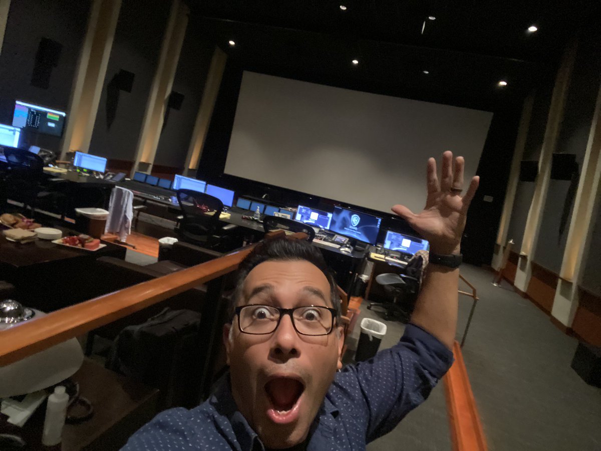 joeldcatalan's tweet photo. I get to play on this mix stage?!! Ummm heck yes!! #postproductionsound #wb #mypy2 https://t.co/Hzg9ohkf3R