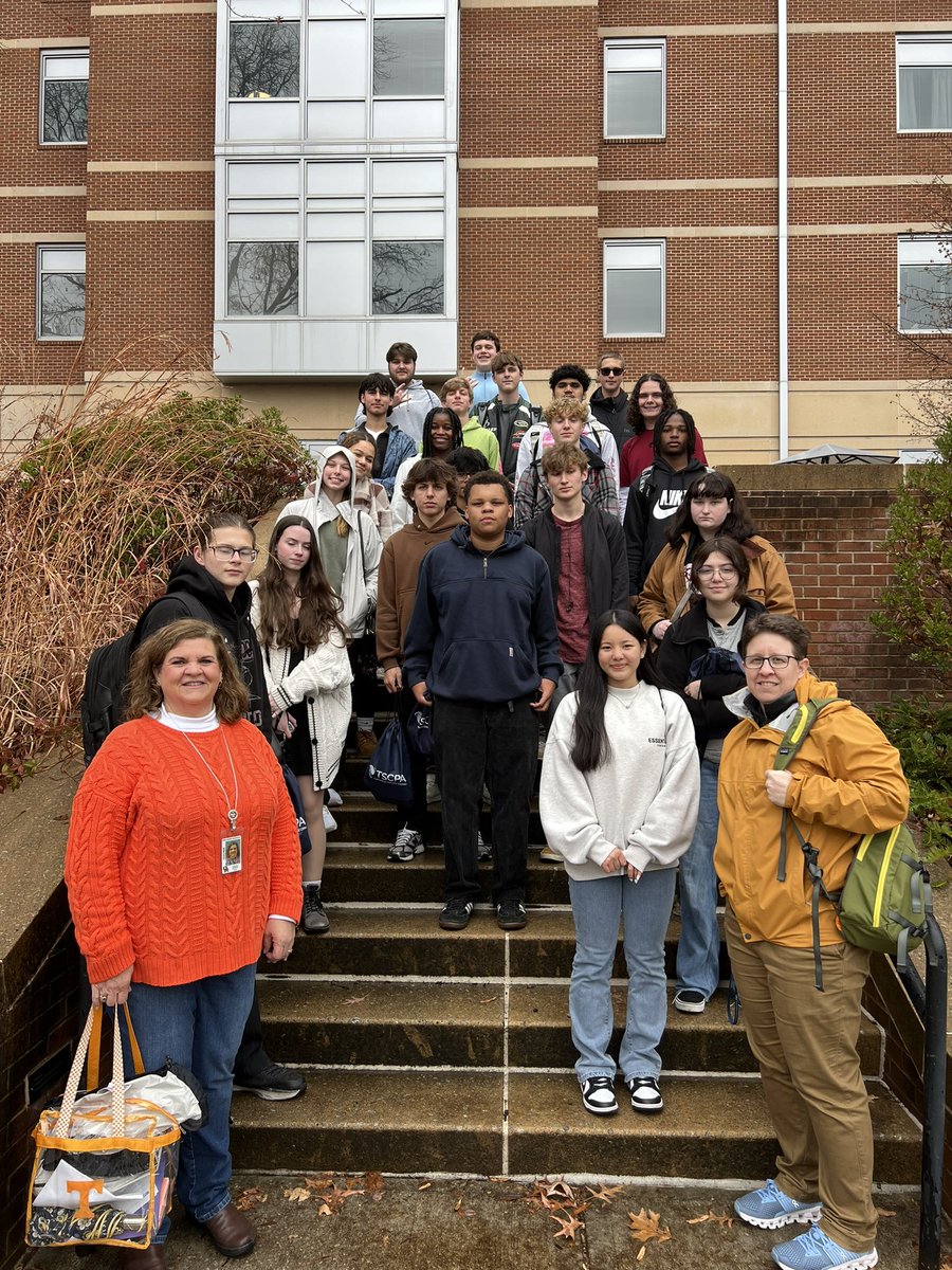 Lots of learning, eating, and walking today at The University of Tennessee Knoxville for Discover Accounting Day! <a href="/TSCPA/">TSCPA</a> @MrHawk731 <a href="/dr_hollycross/">Holly Cross 🩵</a> <a href="/ORHS_Wildcats/">Oak Ridge HS</a>