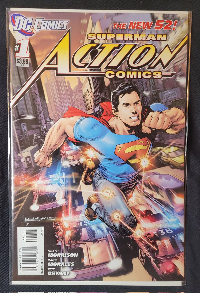 theronscomics's tweet photo. Action Comics 1
"Superman Versus The City Of Tomorrow"
September 2011
Flashpoint happened. It was followed by probably the most controversial and extensive DC reboot ever. Since it's fun to talk about unpopular comics, let's look at all #52New first issues. https://t.co/cDtrCIVKB5
