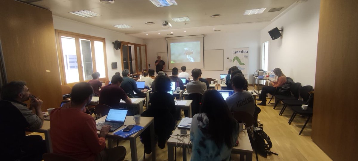 Reef Ecology Lab (@reefecologylab) on Twitter photo PhD student Eloise Richardson <a href="/thtsciencelife/">EB Richardson</a> just completed her workshop at <a href="/GEDA_IMEDEA/">Animal Demography and Ecology Unit</a> learning about population ecology and the use of capture-mark-recapture models in Mallorca 🦈 let’s see what model she decides to use for her data! PhD student Eloise Richardson <a href="/thtsciencelife/">EB Richardson</a> just completed her workshop at <a href="/GEDA_IMEDEA/">Animal Demography and Ecology Unit</a> learning about population ecology and the use of capture-mark-recapture models in Mallorca 🦈 let’s see what model she decides to use for her data!