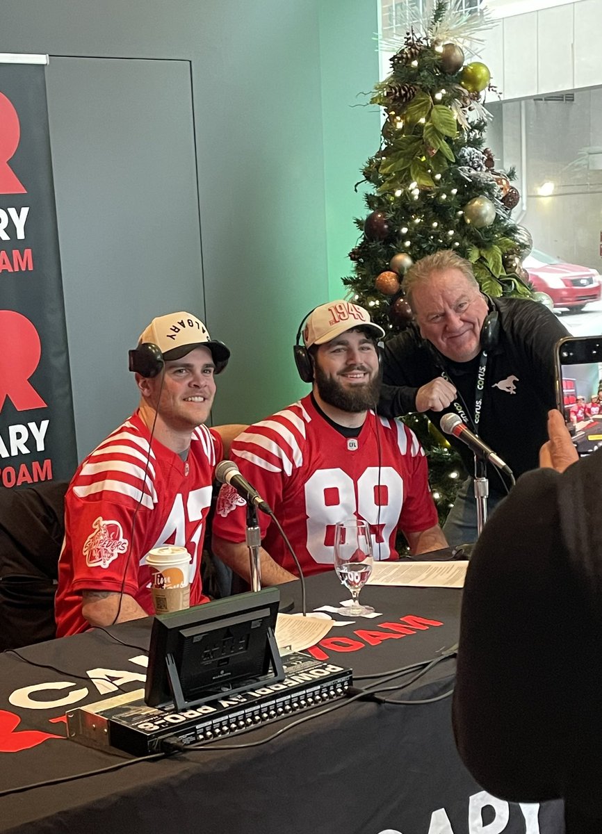 calstampeders's tweet photo. It’s Pledge Day! 😃

Charlie Moore and Colton Hunchak were on the air with @QRcalgary to help accept donations for the Calgary Children’s Foundation!

Donate at: https://t.co/3ngUZTUBDW

#TogetherWeRide🐎 https://t.co/q9cqkPHxVJ