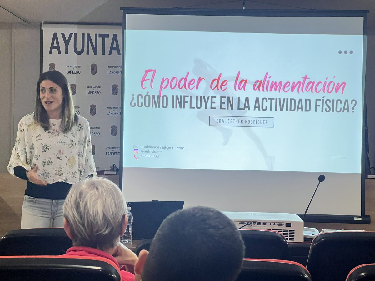 Gracias <a href="/AFLardero/">Amigos F. Lardero</a>. Una conferencia fantástica, y muy útil. De la altura de la ponente <a href="/EstherRodriDiez/">Esther Rodríguez D</a>