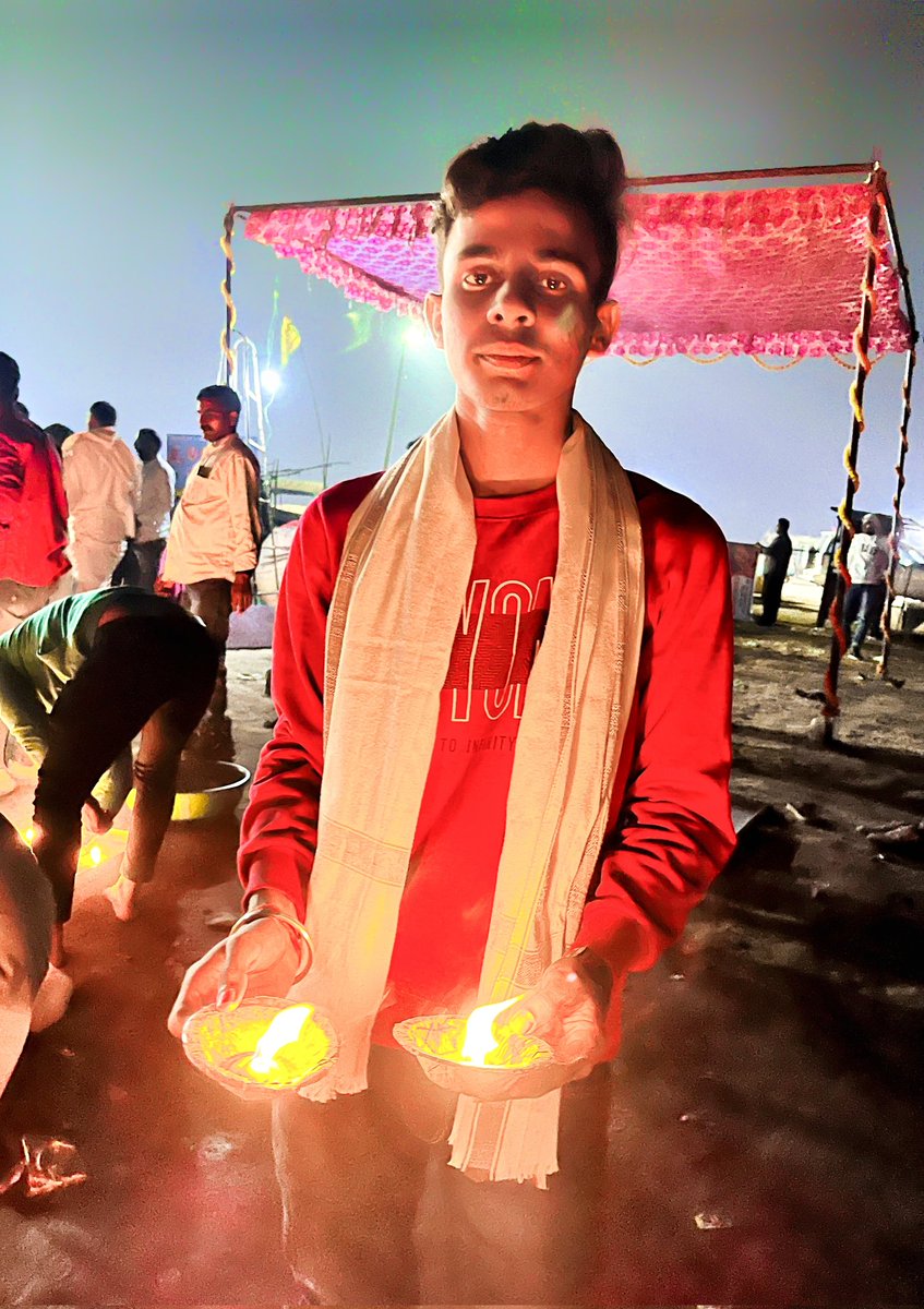 Avinash_2703's tweet photo. Sangam Ghat, Prayagraj
#DevDeepavali https://t.co/Or0YzFOGse