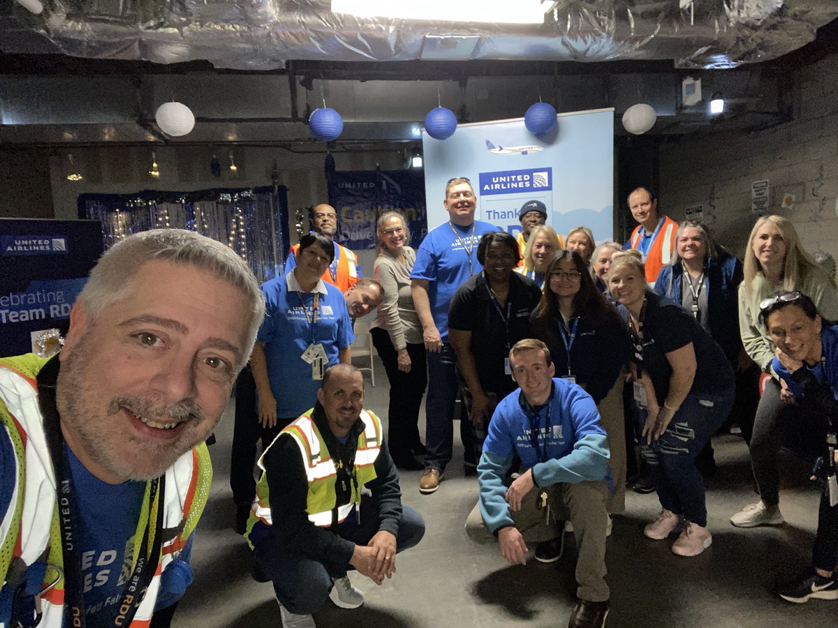 Had our final BB&SF 2023 in RDU. Great day with the team and including our new team members for RS. It was a great safety event with the team and thanking them for a good SummerOps. @jacquikey @DJKinzelman @scarnes1978 @RDURodney @united @AOSafetyUAL