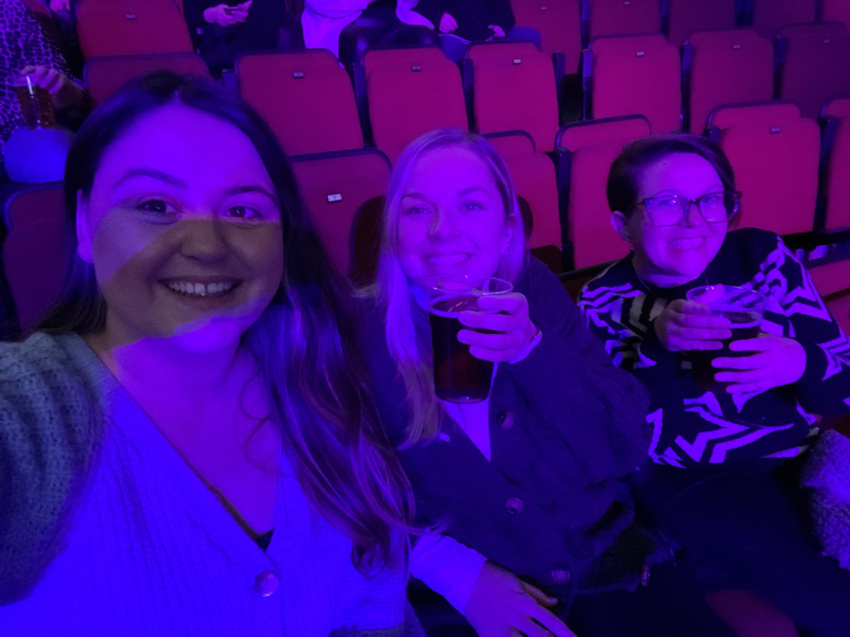 HannahScott48's tweet photo. #SMALeeds https://t.co/lEuik0qp5Y