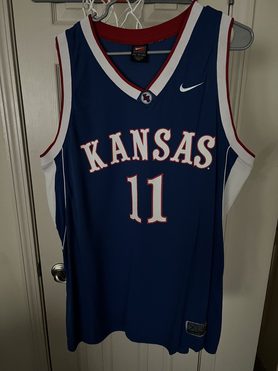 Jayhawk Live tweet media