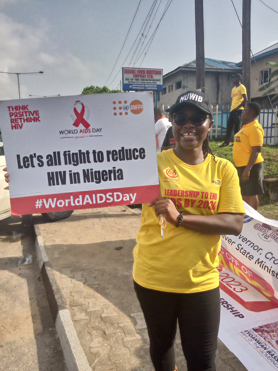 OkoiEsther4's tweet image. Today we joined the rest of the World to mark the World AIDS Day. Together with the wife of the Cross River State Governor, Rev. Eyoanwan Bassey Otu we walked to say:
#GetTestedStayHealthy 
#WorldAIDSDay2023