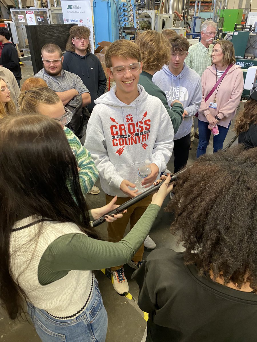 It is not everyday you get to go on a field trip to see one of your former students in action working toward his career! Thank you to Sean and <a href="/UABEngineering/">UAB Engineering</a> for allowing us to see some of the awesome things you are working on at UAB! #ForwardEver <a href="/MunfordHigh/">Munford High School</a> <a href="/TCBOE/">Talladega Co Schools</a>